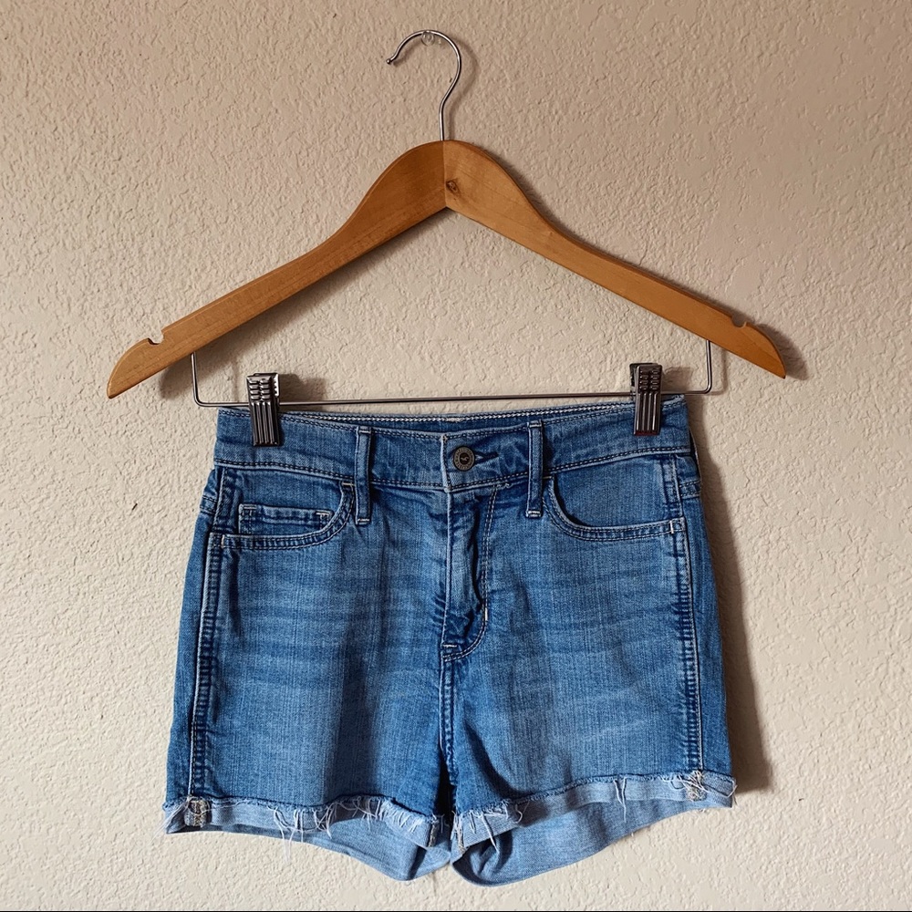 Mid-waist Jean Shorts - Picture 2 of 6
